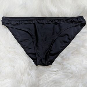 Black ruffle bikini bottom sz large